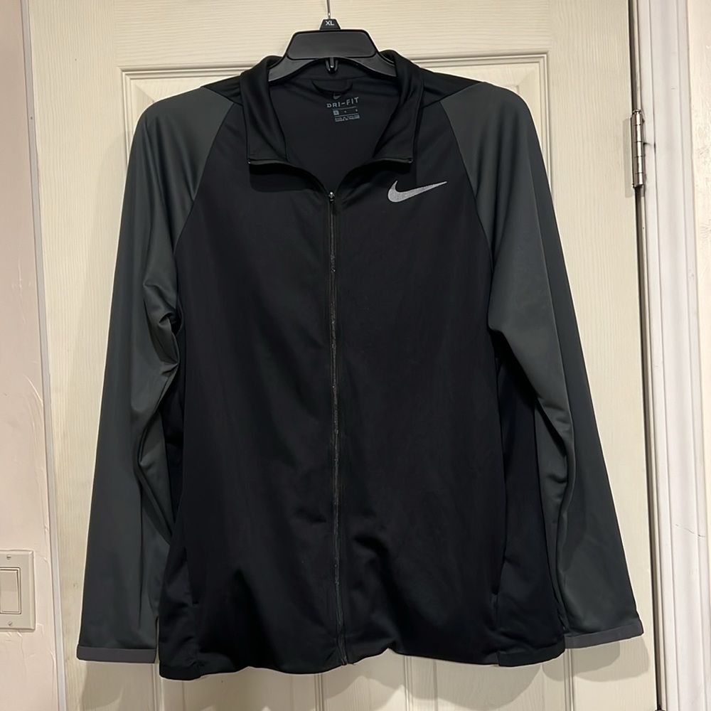 Nike Epic Training Jacket Black/Grey